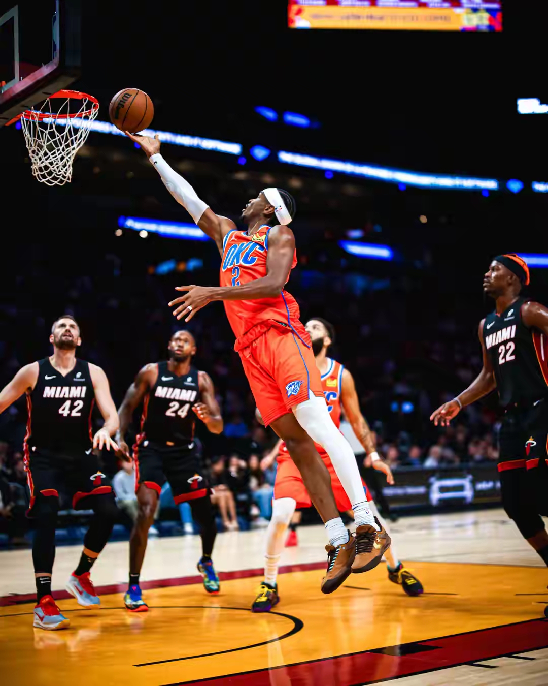 AYX-巴特勒连续十场比赛得分超过连败，美国队挑战极限！的简单介绍