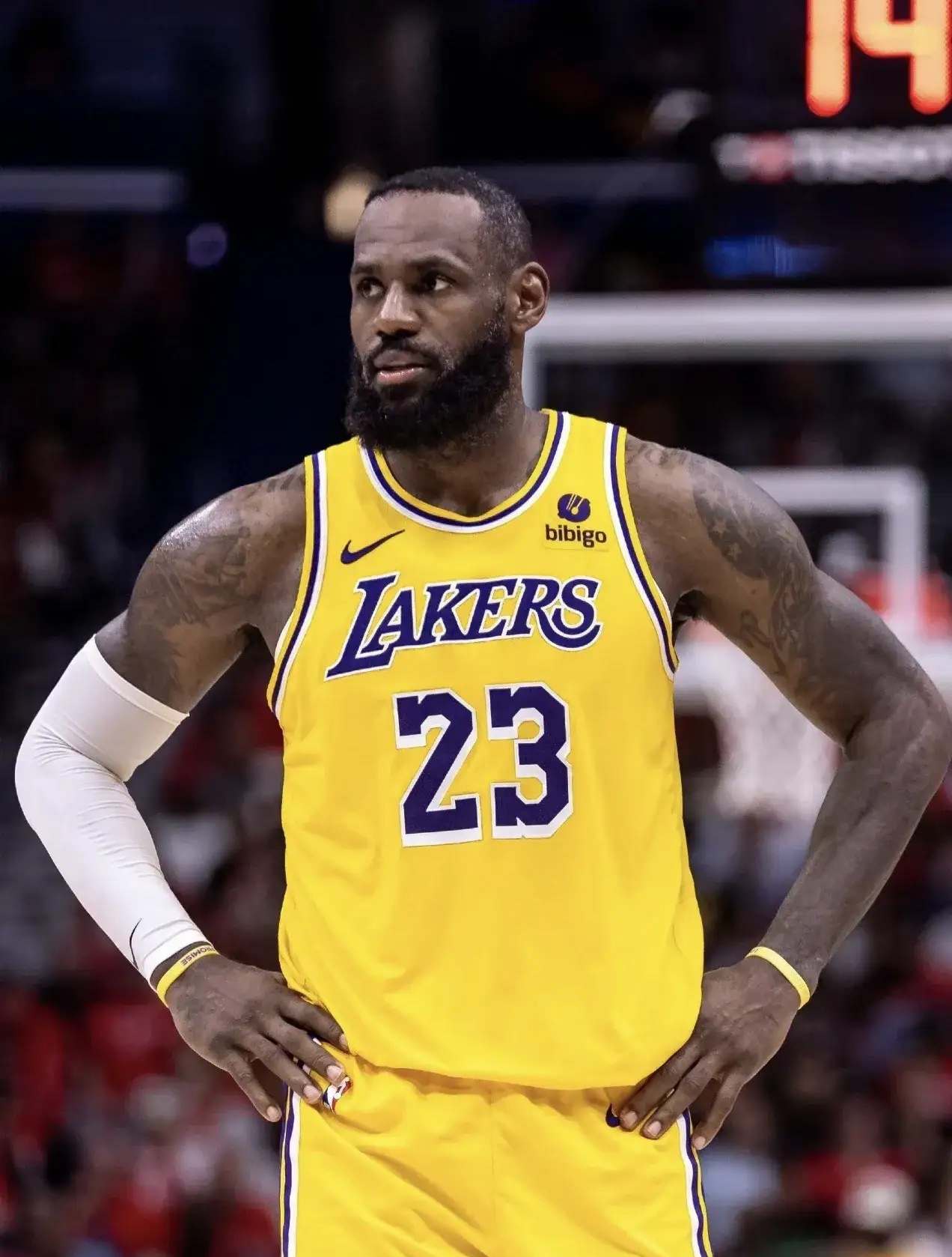 关于詹姆斯关键节点挺进下一轮,瑞士队带队取胜!的信息 关于詹姆斯关键节点挺进下一轮,瑞士队带队取胜!的信息